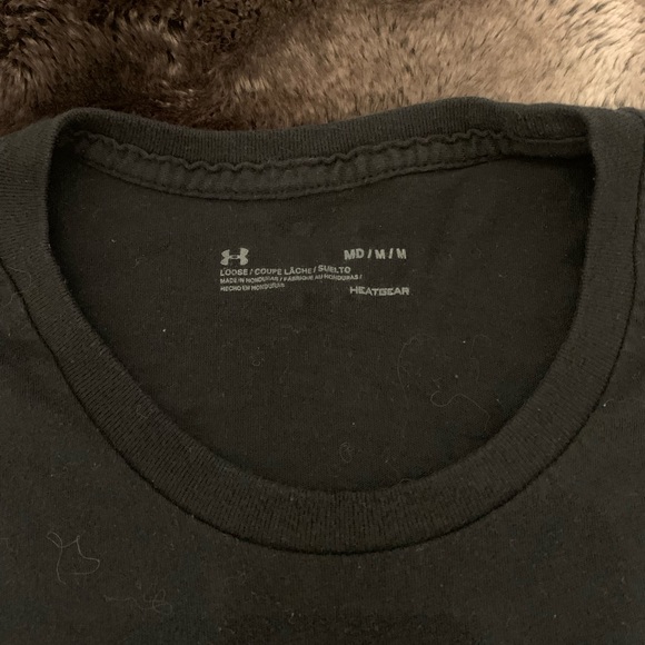 Under armour graphic tee shirt black grey red - Picture 3 of 3